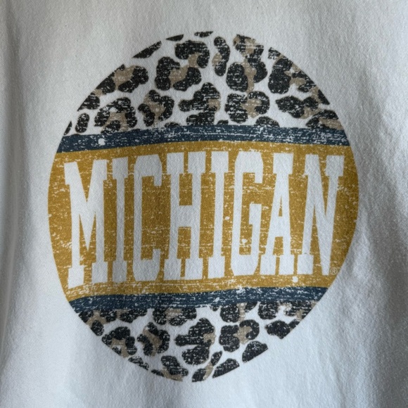 Michigan Wolverines Women’s Game Day Couture Crew Neck Sweatshirt Size Med Large - Picture 10 of 10